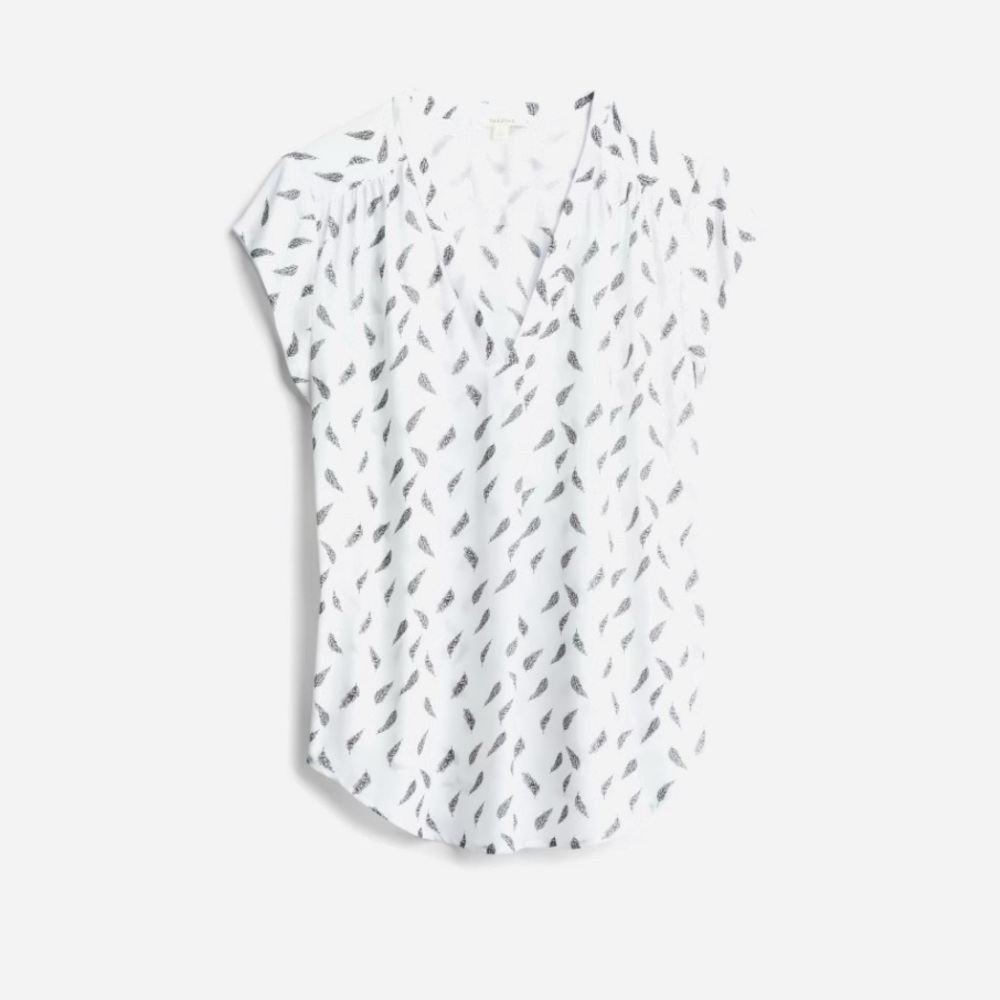 Fun2Fun V-neck blouse